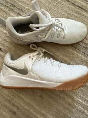 Nike Air Zoom Hyperace 2 SE Volleyball Shoes White Size 6